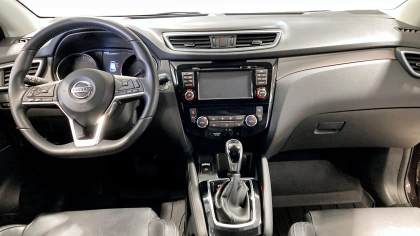 Bild 4 av Nissan Qashqai DIG-T 115 TEKNA 2WD XTRONIC 18"