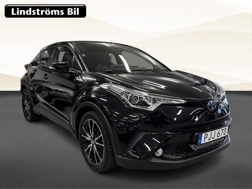 Bild 3 av Toyota C-HR Hybrid Executive 1.8 122hk S&V-Hjul Drag