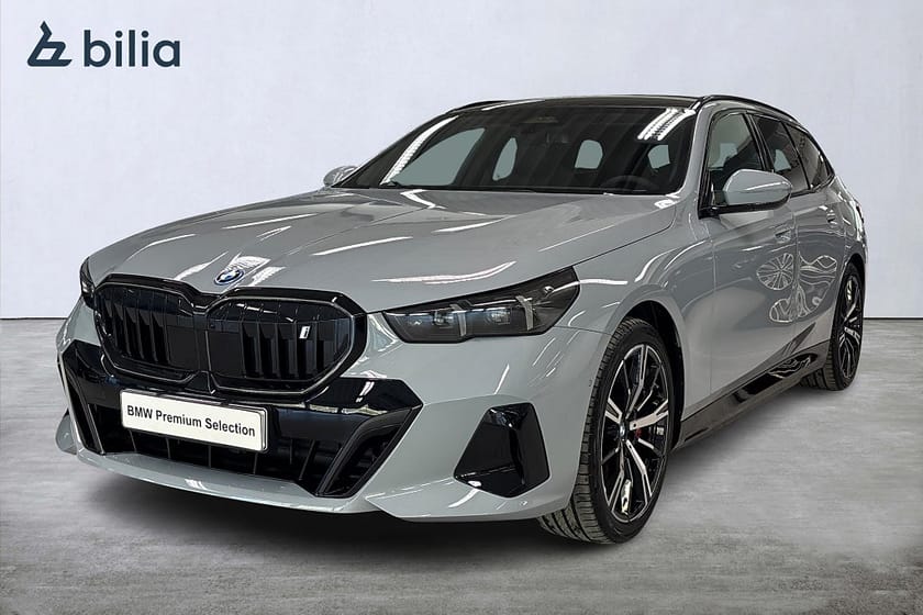 Bild 1 av BMW i5 xDrive40 Touring xDrive 40 M-Sport Pro | DEMOBIL | Aktiv farth. | Drag