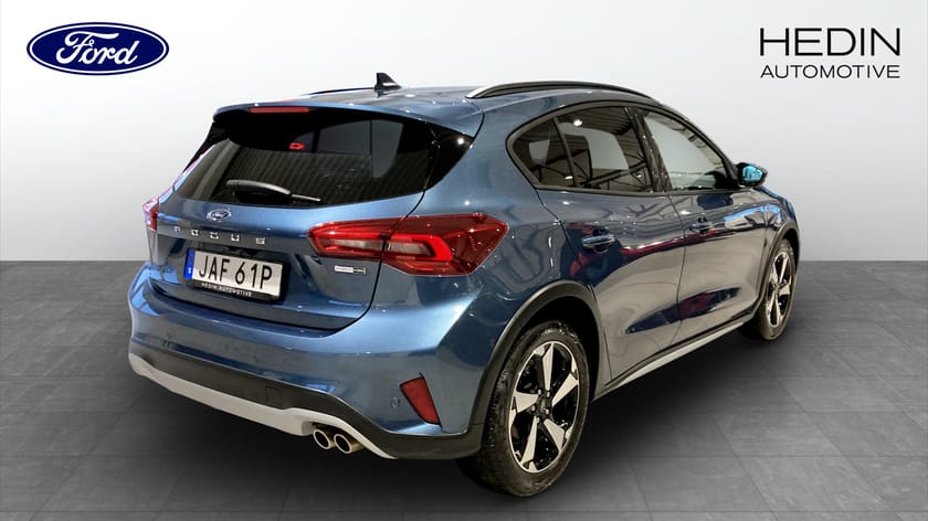 Bild 2 av Ford Focus Active 1.0 125hk MHEV E85 125hk Låg skatt Backkamera