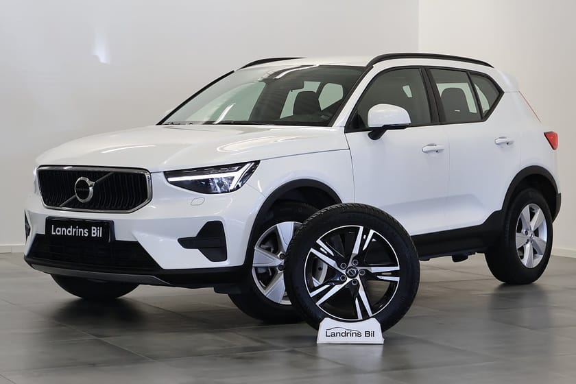 Bild 1 av Volvo XC40 B3 DCT Essential V-Hjul Kamera 1Ägare Navi