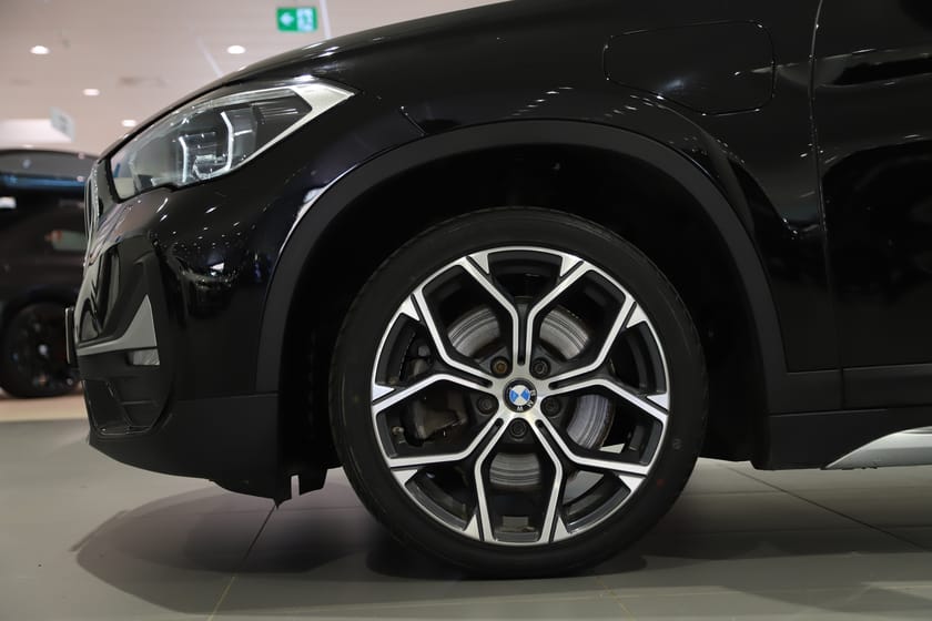 Bild 4 av BMW X1 xDrive25e 