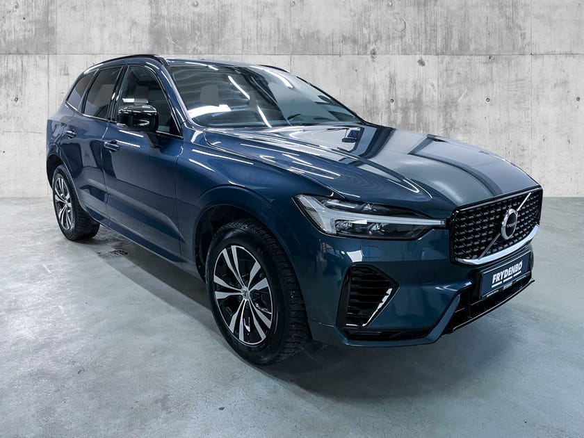 Bilde 1 av Volvo XC60 Recharge T6 Plus Dark SEMI.EL.HF|PANO|TONEDE|SUB|19"++