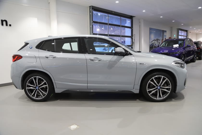 Bild 5 av BMW X2 xDrive25e M Sport Head Up Display - Autowåx Bil AB