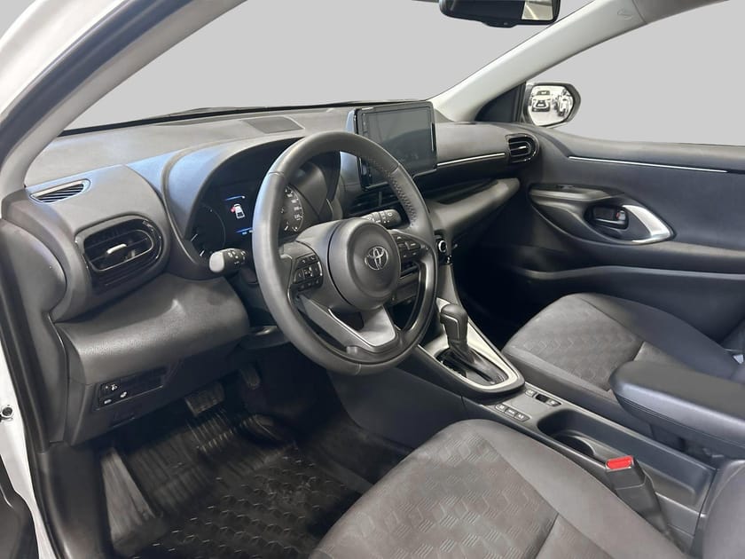 Bild 5 av Toyota Yaris Hybrid 115 1,5 5D ACTIVE KOMFORTPAKET