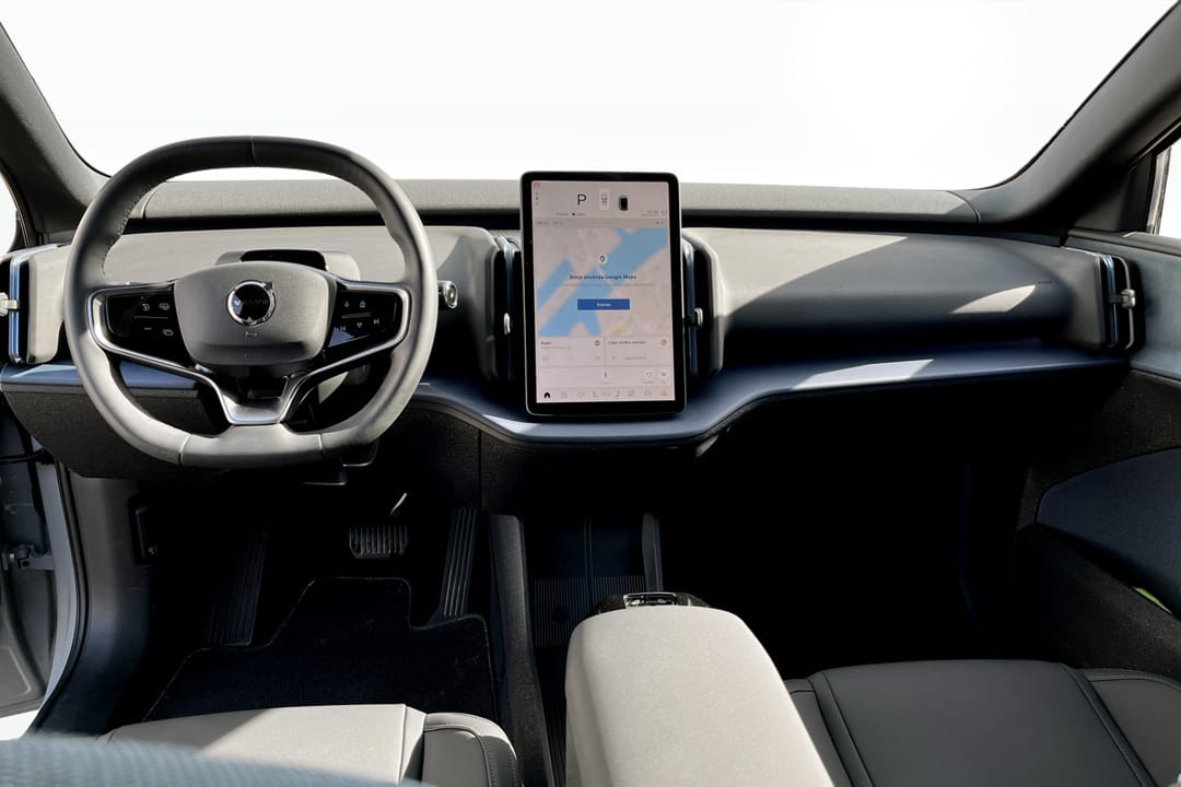 Volvo EX30 Single Motor Extended Range