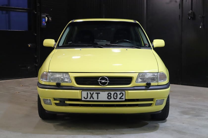 Bild 2 av Opel Astra 3-dörrar 1.8 (116hk) Sport / 1-äg