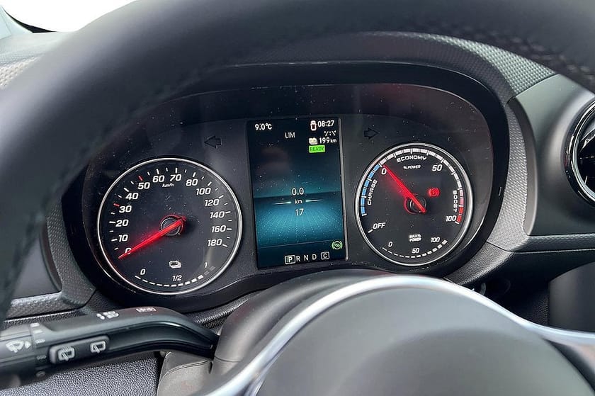 Bild 3 av Mercedes-Benz eCitan Tourer 112 L1