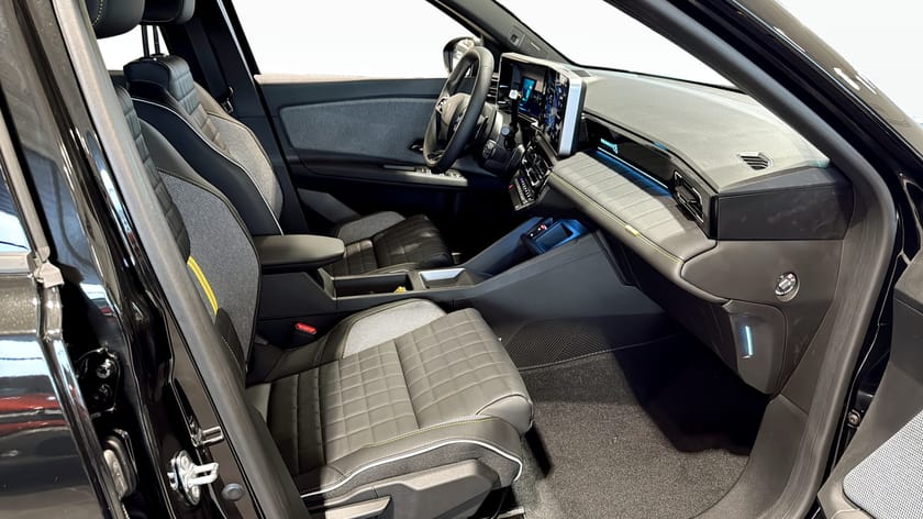 Bild 3 av Renault 4 E-Tech R4 ELECTRIC ICONIC EV52