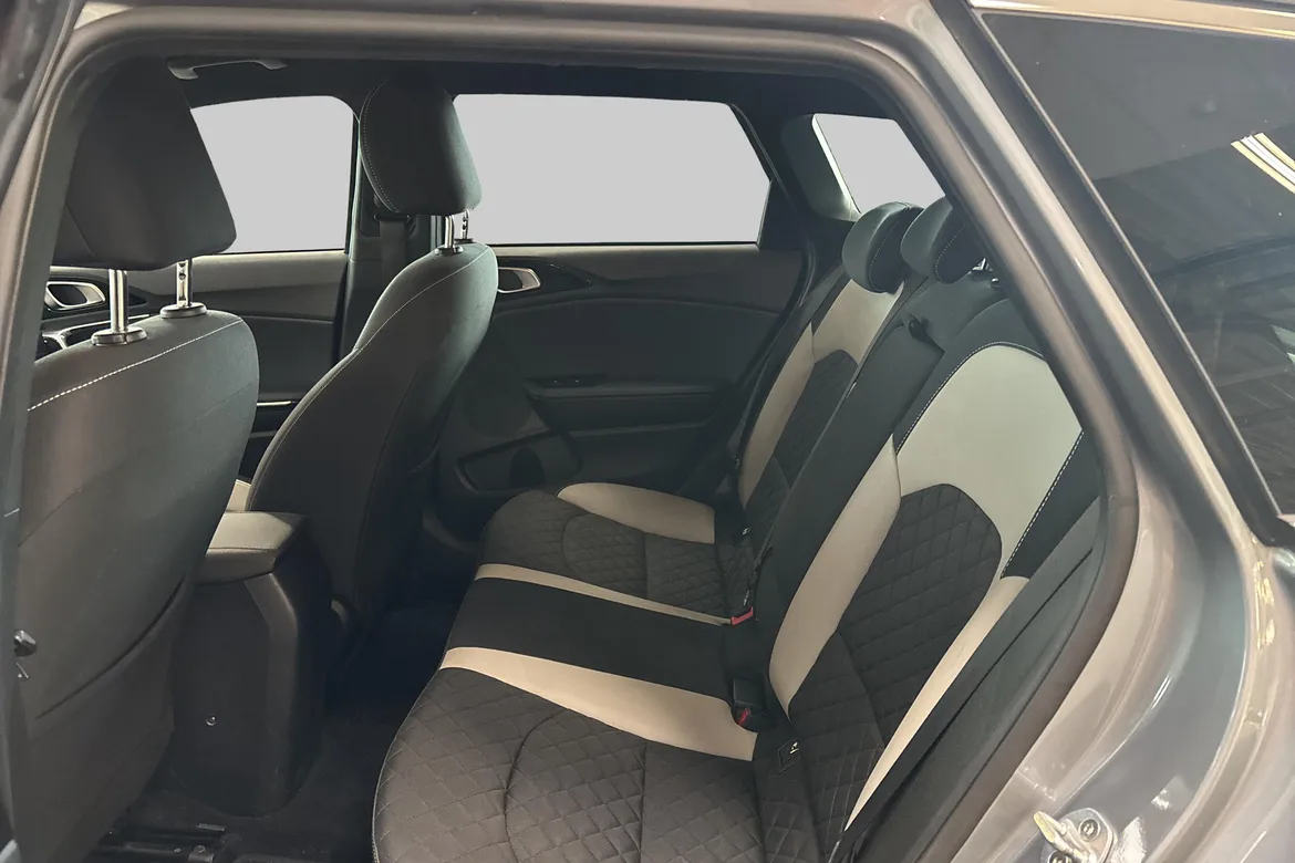 picture of a car