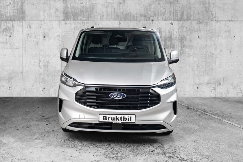 Bilde 2 av Ford Transit Custom 320 L1 2,0 TDCi 170hk aut AWD/Webasto/Krok/ACC++