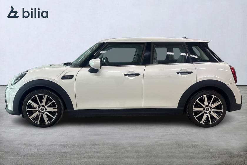 Bild 3 av MINI Cooper S 5-dörrars Aut / Backkamera / Komfortöpp. / Laddplatta