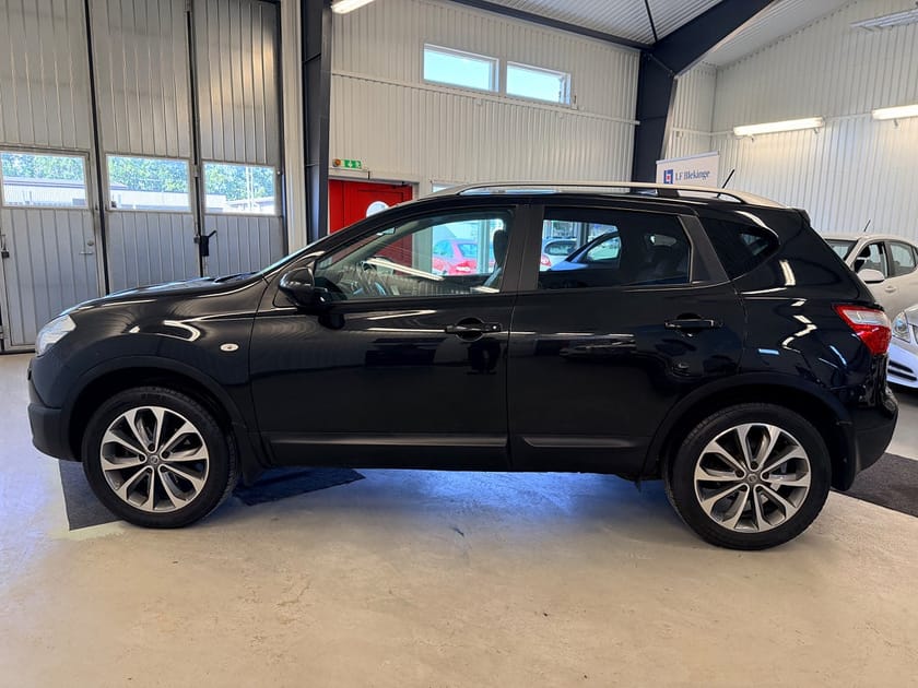 Bild 3 av Nissan Qashqai 2.0 CVT, 141hk Auto, GPS ,PANO, DRAG SoV * Bkamera * *