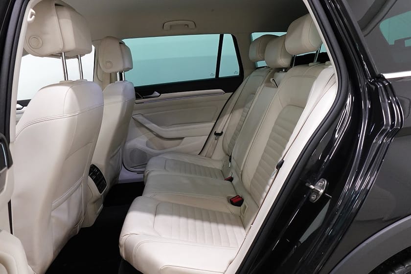 Bild 5 av Volkswagen Passat Alltrack 2.0 TDI 4M D-Värme A-Fart AppleCa