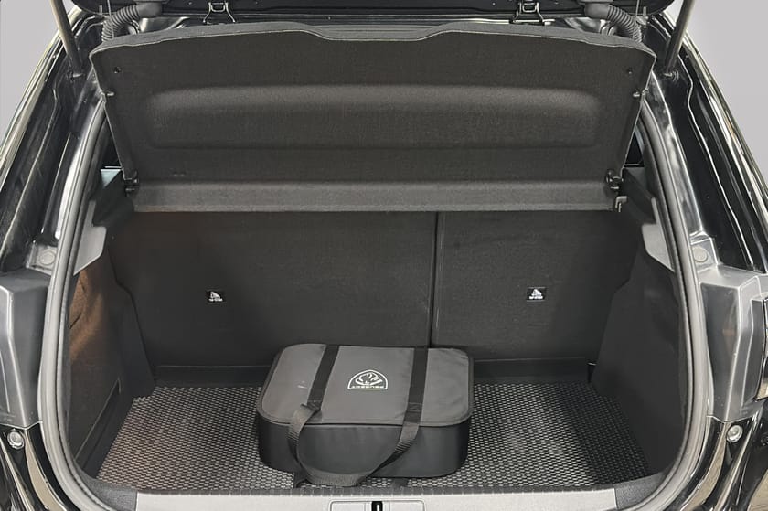 Bilde 5 av Peugeot e-208 GT-Line / Navi / Kamera /
