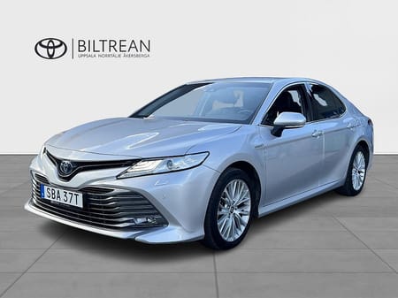 Toyota Camry Hybrid 2,5 Executive Vinterhjul ingår