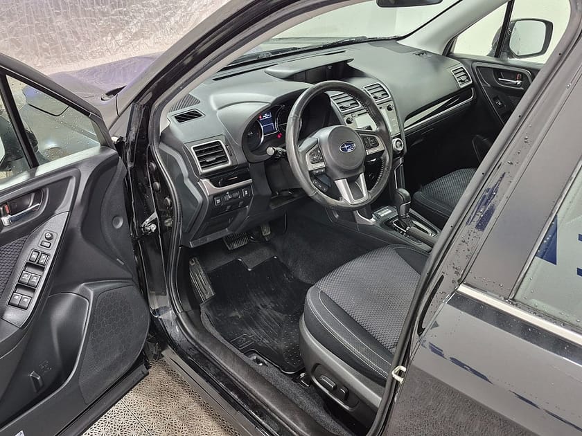 Bild 2 av Subaru Forester KOMBI AWD 2.0D 147HK 4x4