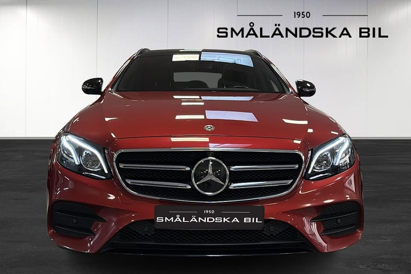 Bild 2 av Mercedes-Benz E 350 T d 350d AMG Line Panorama Drag 258hk
