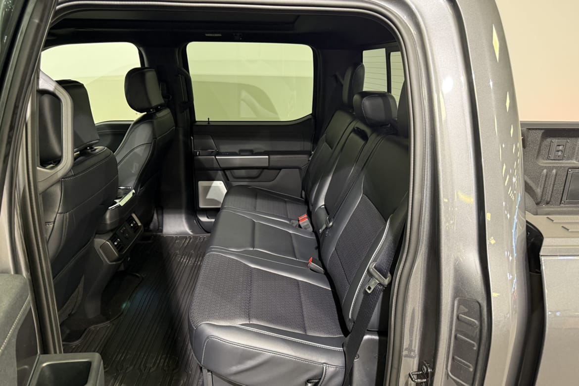 Ford F-150 SuperCrew 5.0 V8 Ti-VCT FFV 4x4 SelectShift, 406hk, 2025