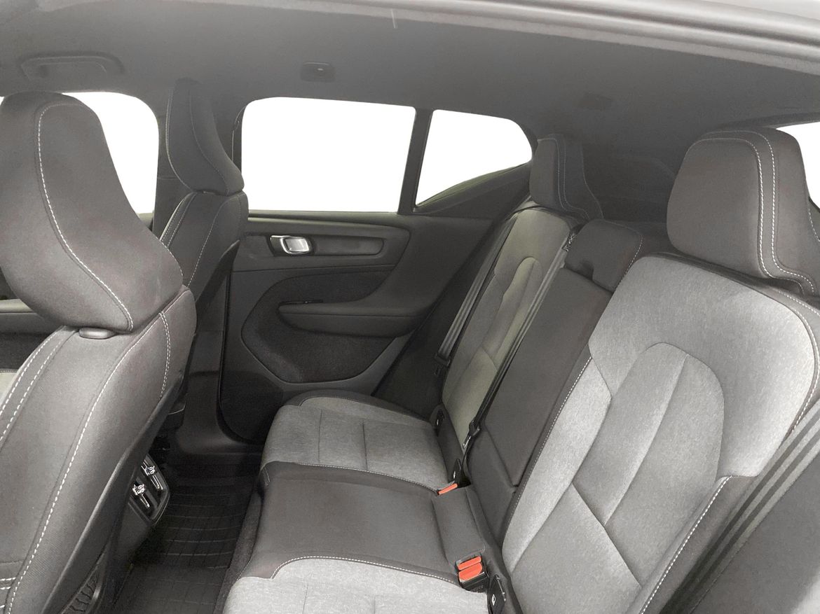 Volvo XC40 2024 - miniatyr 7