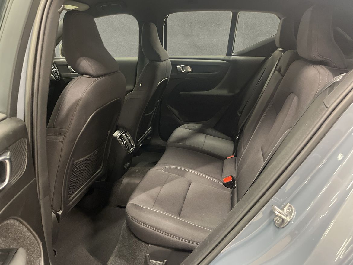 Volvo XC40 2023 - miniatyr 6