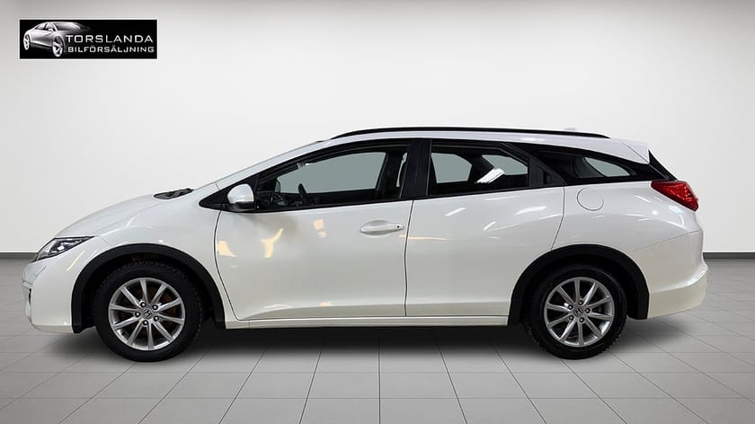 Bild 2 av Honda Civic Tourer 1.6 i-DTEC 120hk |1 ägare |V-hjul |
