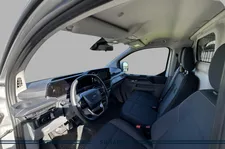 Thumnail bilde 3 av Ford E-Transit Custom 320