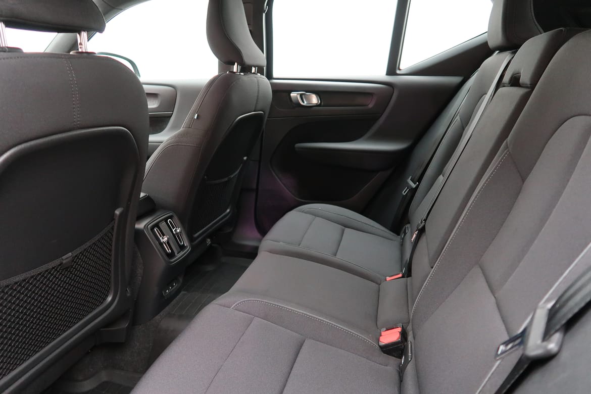 Volvo XC40 2023 - miniatyr 5