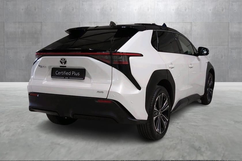 Bilde 5 av Toyota bZ4X Executive Bi-Tone I 20'' I JBL