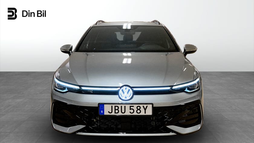 Bild 4 av Volkswagen Golf Sportscombi R-LINE 1,5 eTSI 150 HK DSG