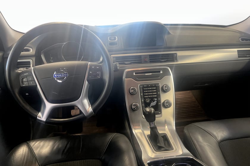 Bild 4 av Volvo V70 D4 163 S/S Momentum Business E