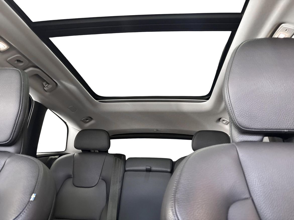 Volvo XC60 2023 - miniatyr 13