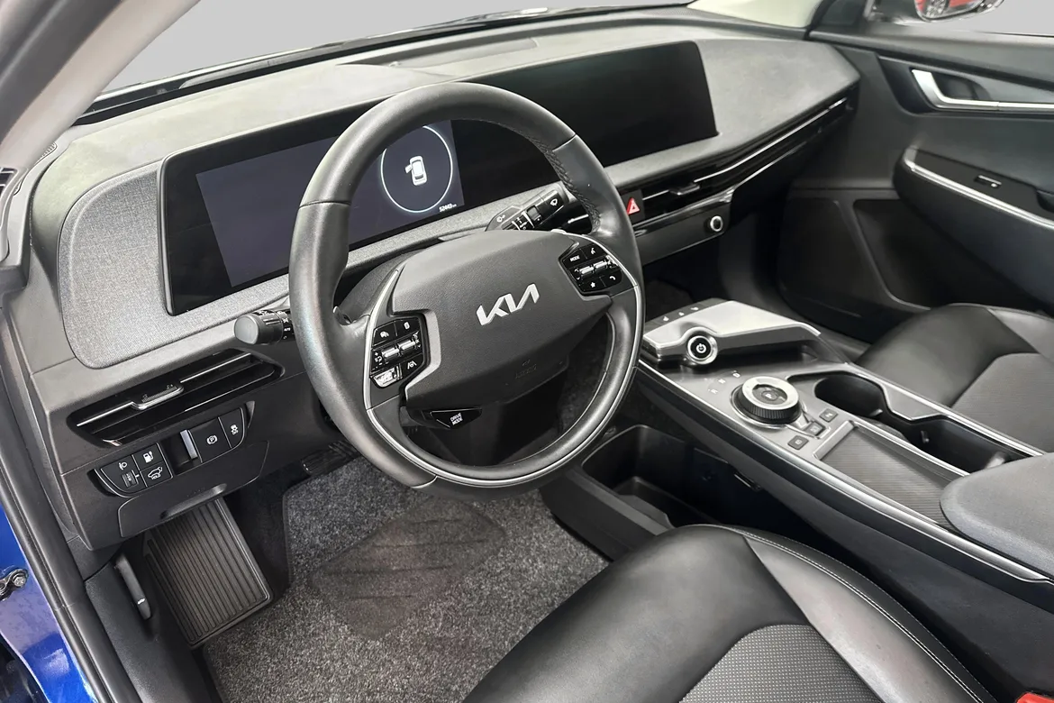 picture of a car
