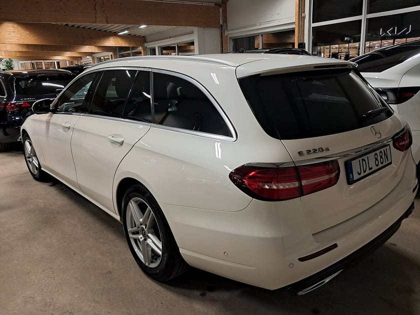 Bild 5 av Mercedes-Benz E 220 T d KOMBI CDI 194HK SE-Edition