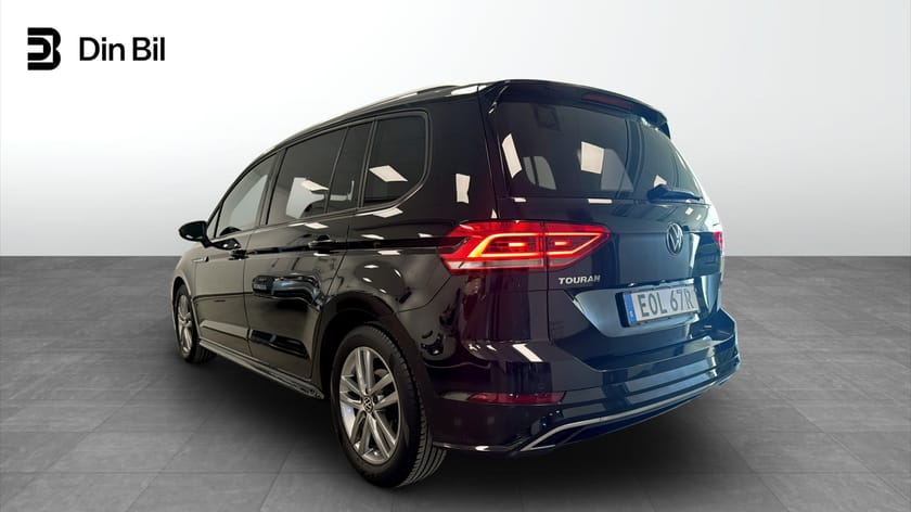 Bild 3 av Volkswagen Touran 7-seater TSI150 DSG R-Line/7sits/Plus/Drag/P-värmare