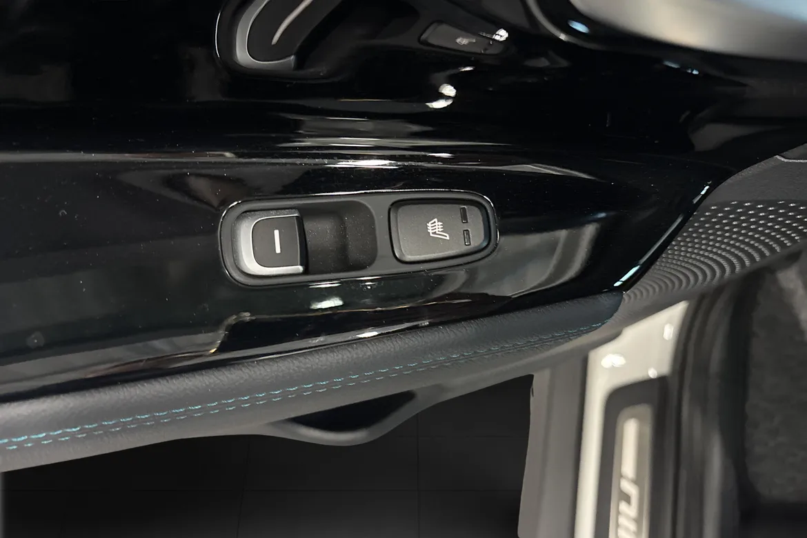 picture of a car