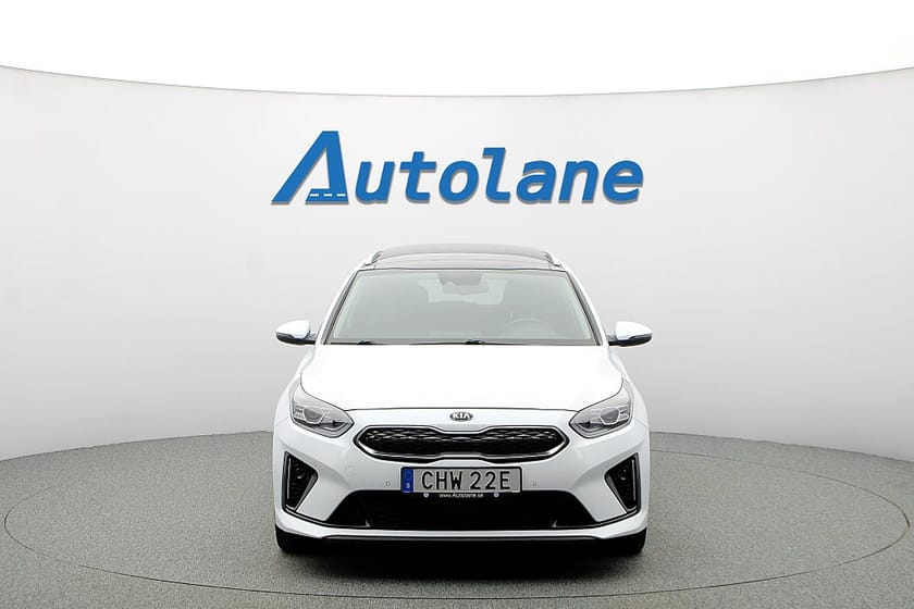Bild 3 av Kia Ceed Sportswagon Plug-in Hybrid Pano, B-kamera, Ventilerade, MOMS