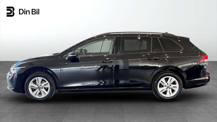 Bild 2 av Volkswagen Golf Sportscombi 1.5 eTSI 150HK DSG / Backkamera / Värmare