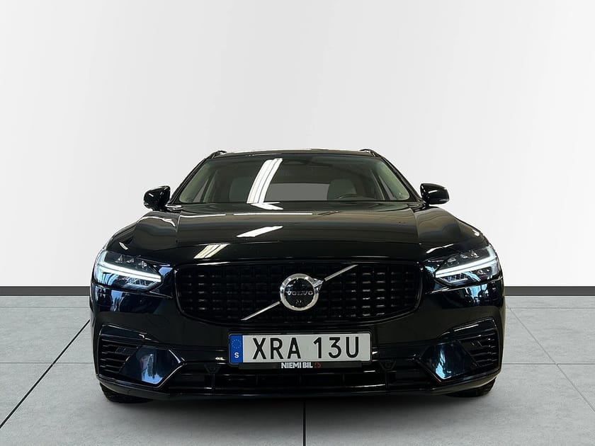 Bild 2 av Volvo V90 PLUG-IN T8 AWD Ultimate Dark MOMS Drag Pano HuD 360°