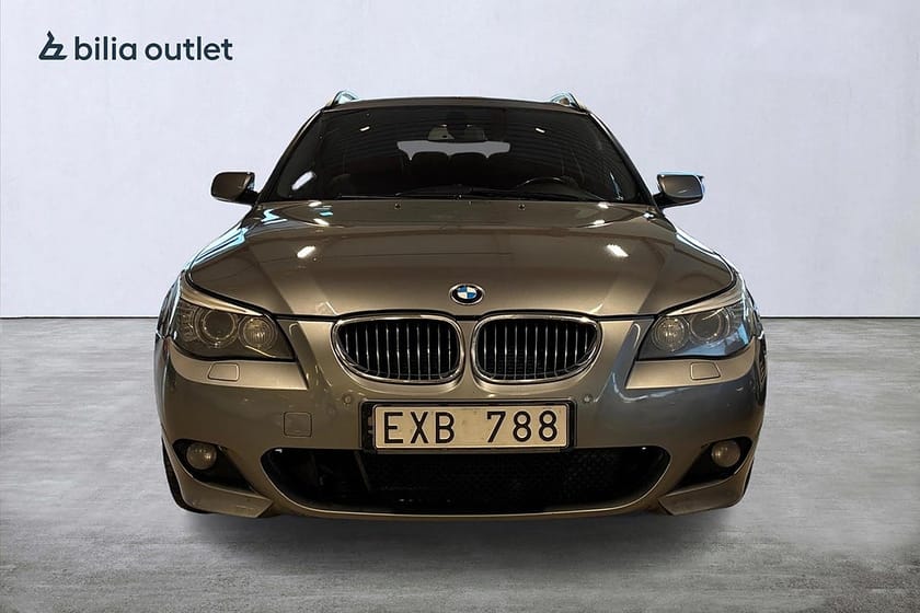 Bild 5 av BMW 530d xDrive Touring 530 xd M-Sport | Panorama | Navi | Värmare