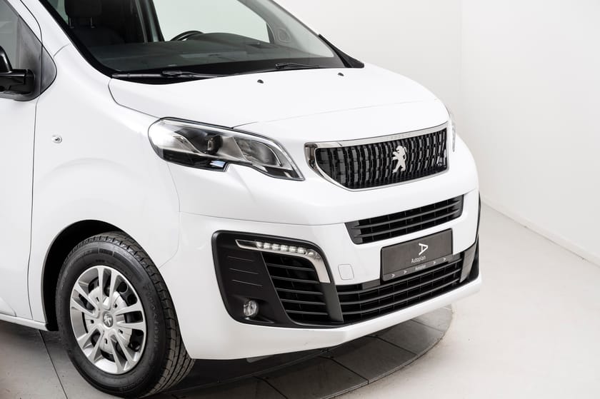 Bilde 3 av Peugeot e-Expert 75 kWh Mester L2 | Cruise/Krok/Kamera/HUD