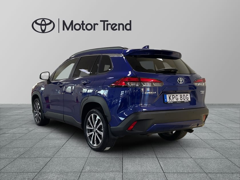 Bild 3 av Toyota Corolla Cross Hybrid AWD-i 2.0 AWD Style Plus S+V Hjul