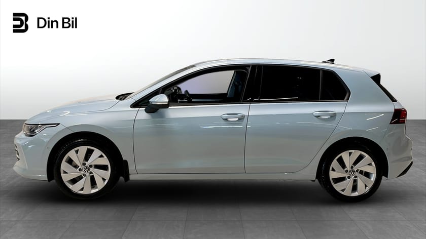 Bild 2 av Volkswagen Golf 1.5 eTSI 150hk Life Värmare B-Kamera