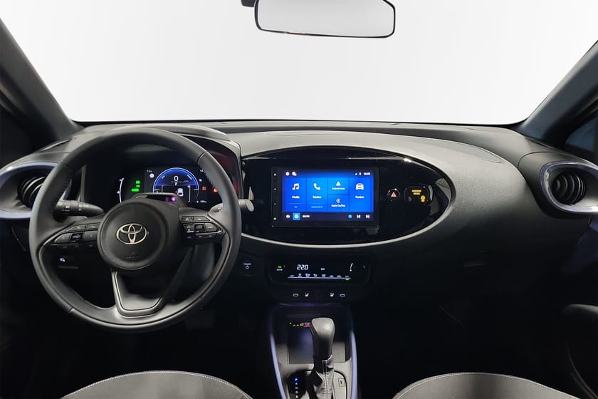 Bild 5 av Toyota Aygo X Hybrid 1,5 Pulse / Vinterhjul