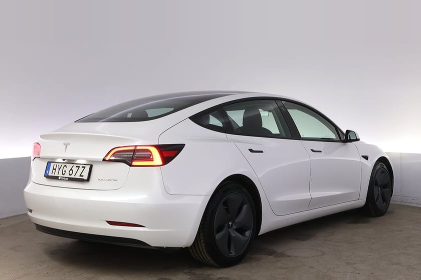 Bild 5 av Tesla Model 3 Long Range AWD Refresh Autopilot Pano