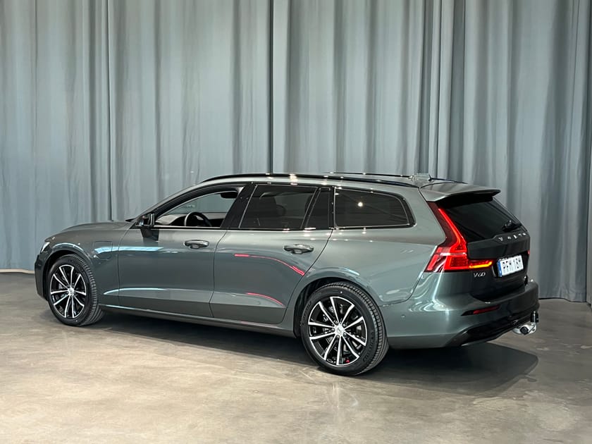Bild 3 av Volvo V60 T6 Plus Dark Nordic Edition
