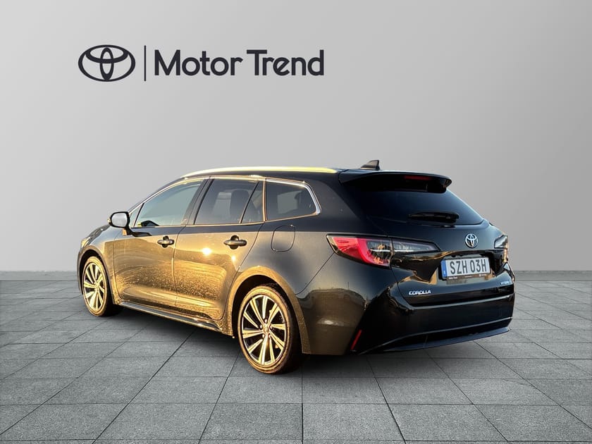 Bild 3 av Toyota Corolla Touring Sports Hybrid e-CVT,Style,3.600mil