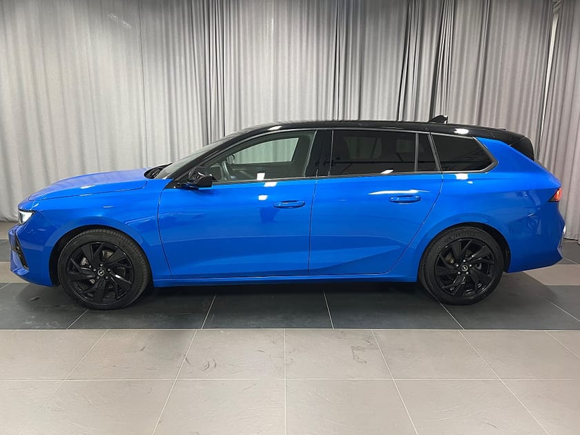 Bild 2 av Opel Astra Sports Tourer GS P130 AUT
