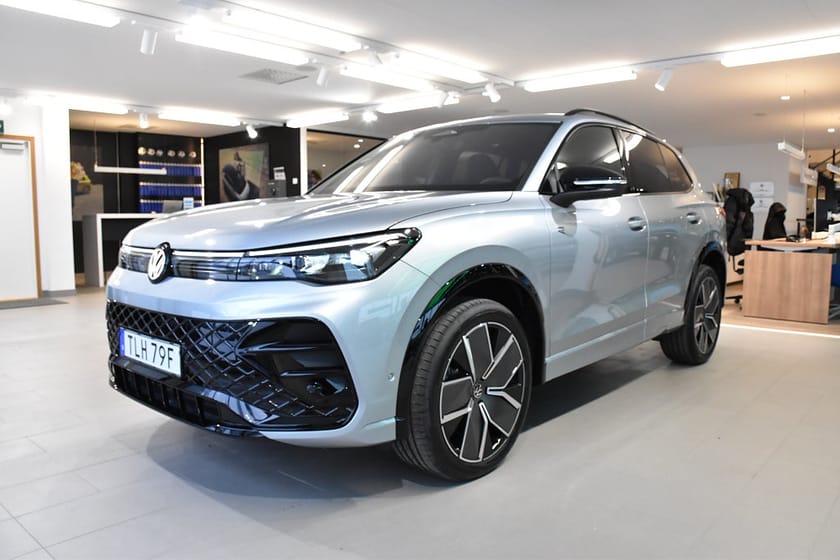 Bild 1 av Volkswagen Tiguan Nya 2.0 TDI 4M R-Line **SE SPEC**