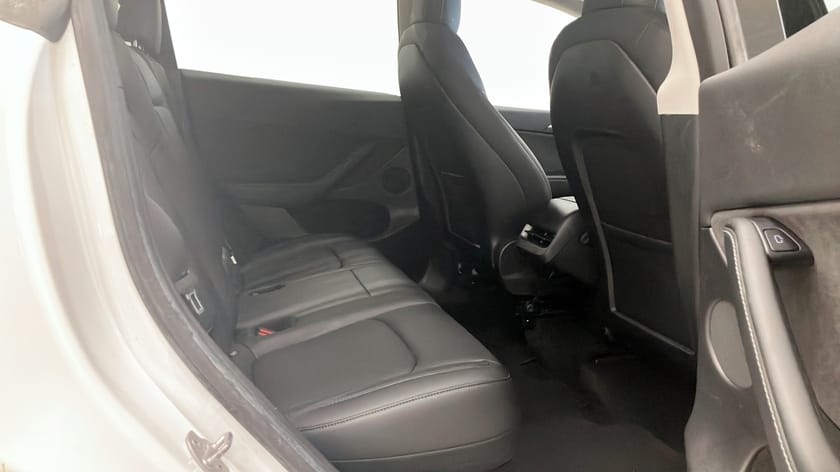 Bild 5 av Tesla Model Y Long Range AWD AWD, 514hk, |Backkamera|Pano|Navi
